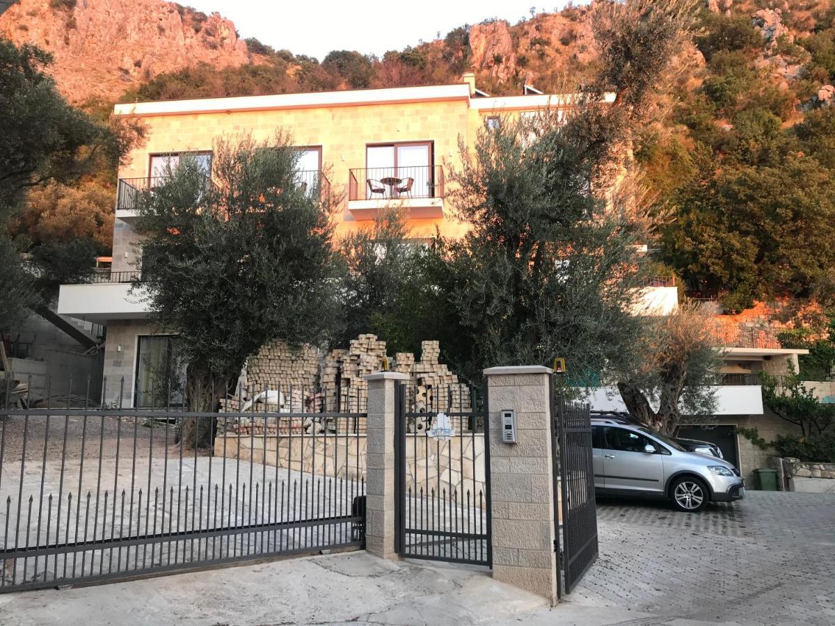 Rezevici Boutique Villa Petrovazzo Esterno foto